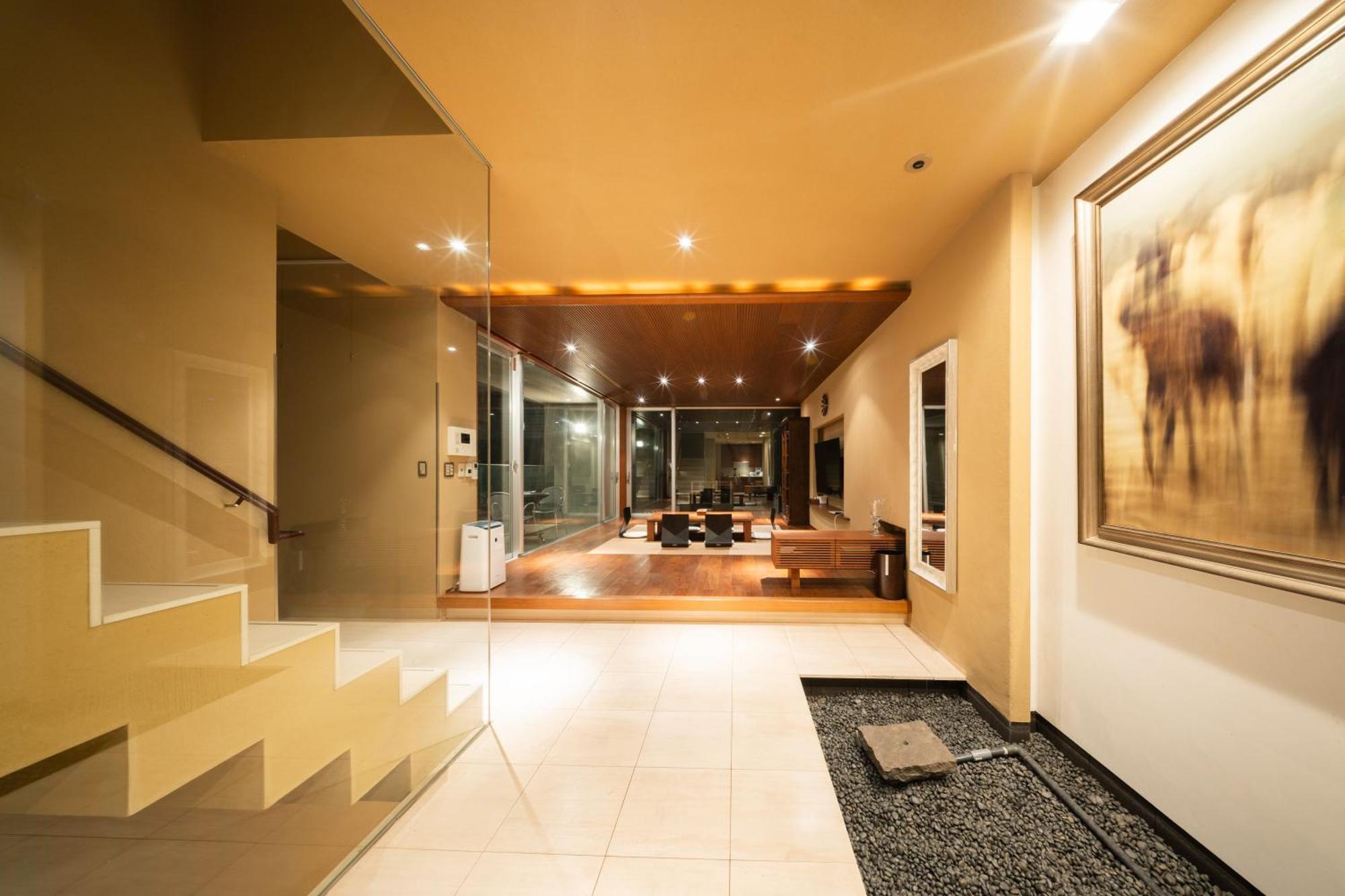 Azabu Modern House The Tokyo Tower Can Be Seen From The Villa 500M2 Exterior photo