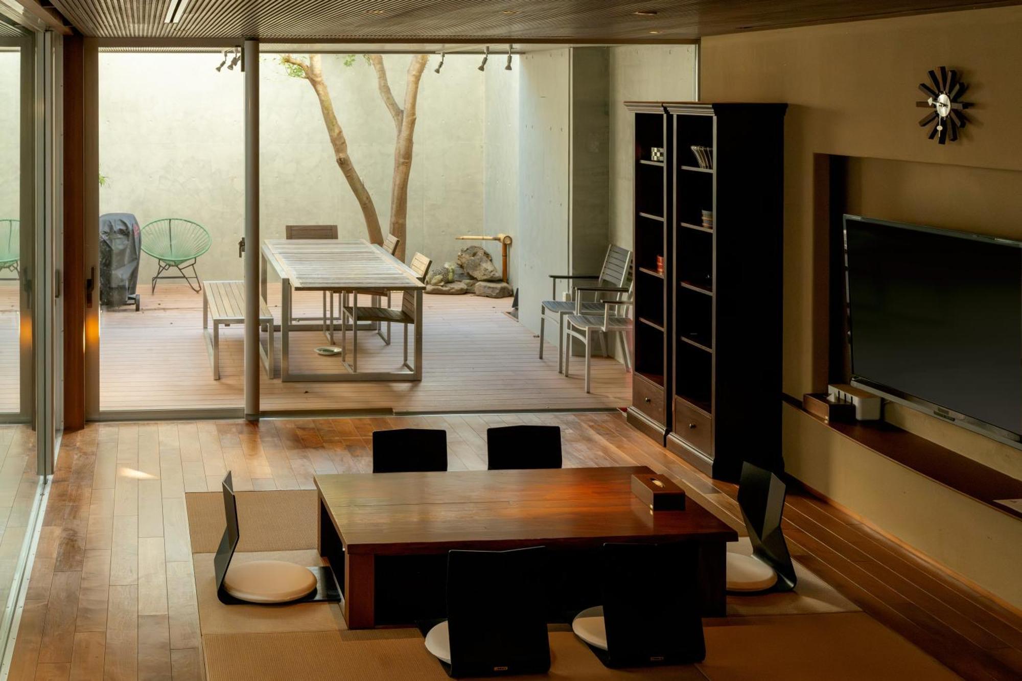 Azabu Modern House The Tokyo Tower Can Be Seen From The Villa 500M2 Exterior photo